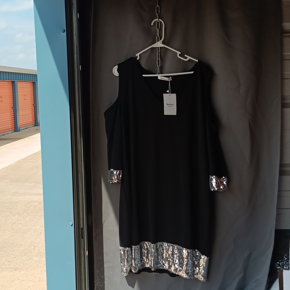 Woman dress 576